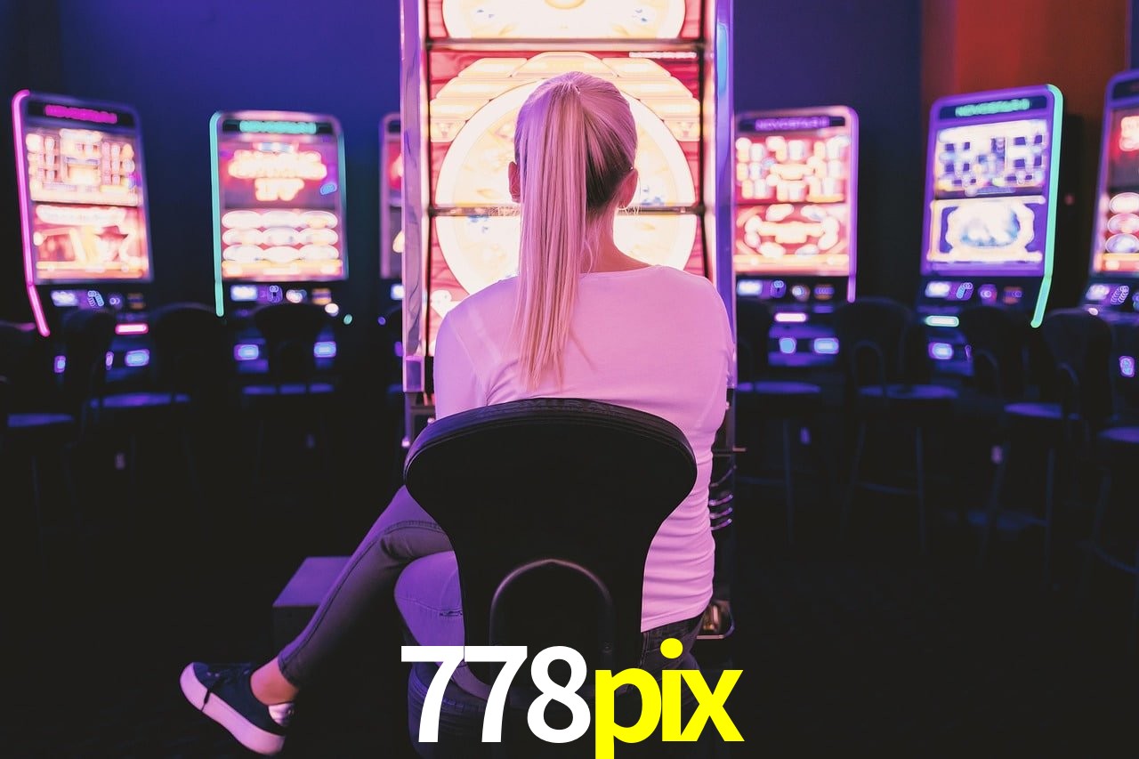 Bonus Features 778pix